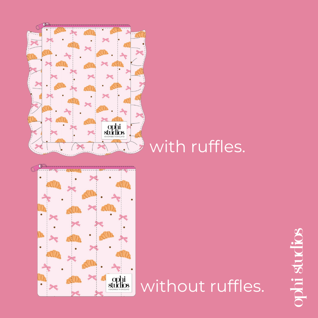 Croissant Kiss Zip Tech Sleeve