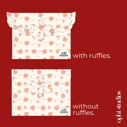 Sweetheart Slice Tie Tech Sleeve