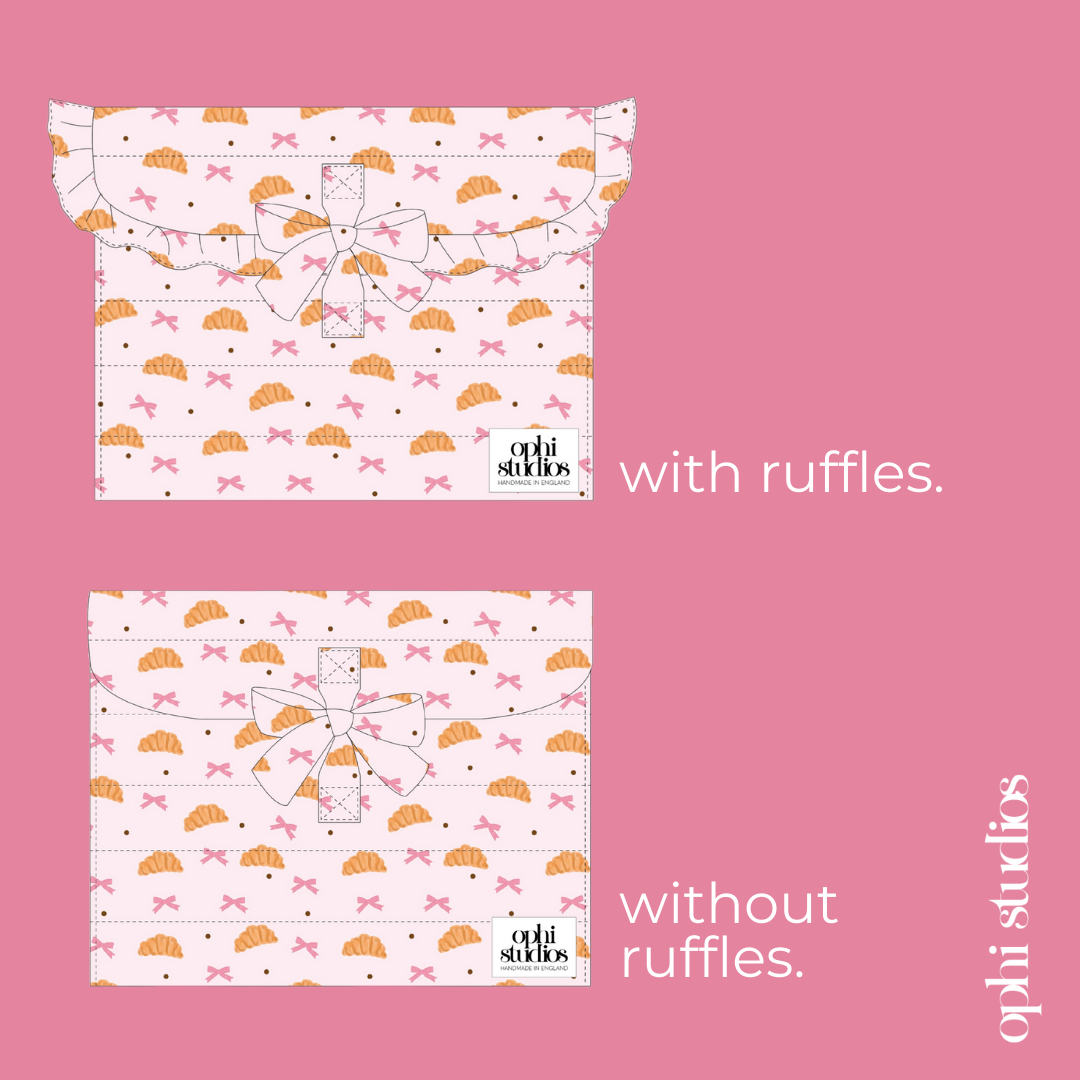 Croissant Kiss Tie Tech Sleeve