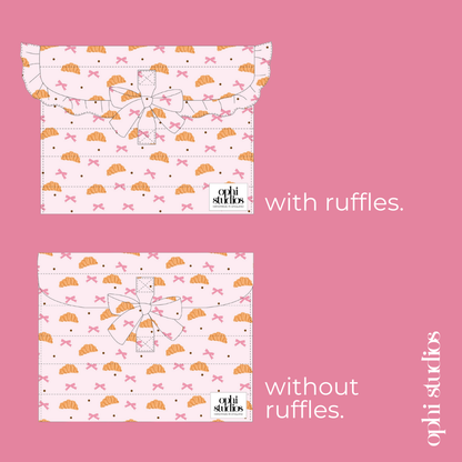 Croissant Kiss Tie Tech Sleeve