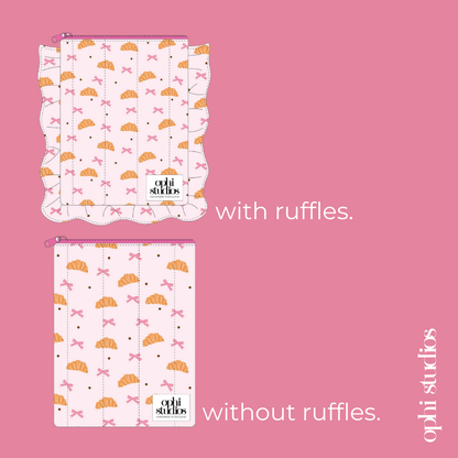 Croissant Kiss Zip Tech Sleeve