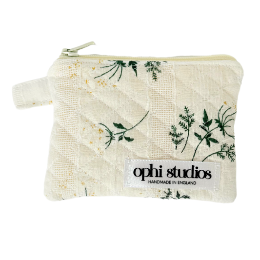 Maisy mini pouch