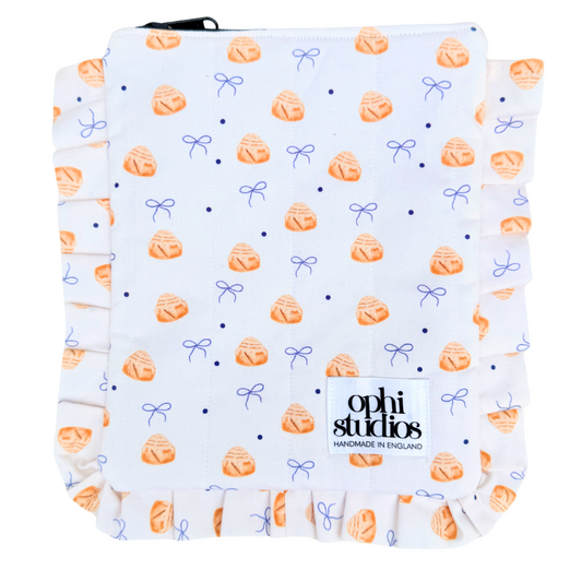 Cinnamon Cloud Zip Tech Sleeve