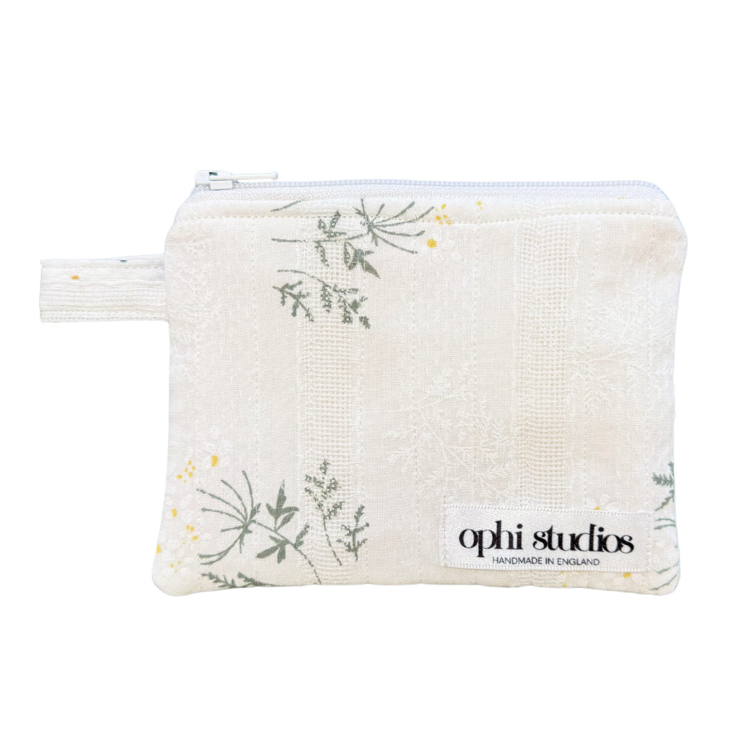 Mini pouch