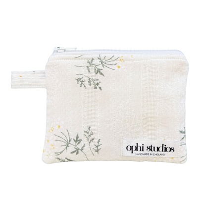 Mini pouch