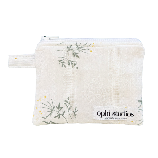 Mini pouch